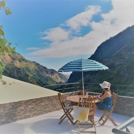 Green Valley House Madeira ريبيرا برافا المظهر الخارجي الصورة