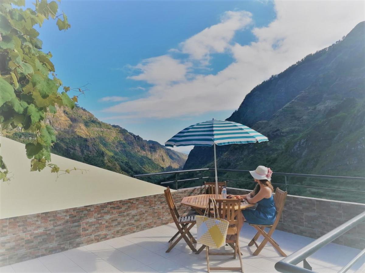 Green Valley House Madeira ريبيرا برافا المظهر الخارجي الصورة